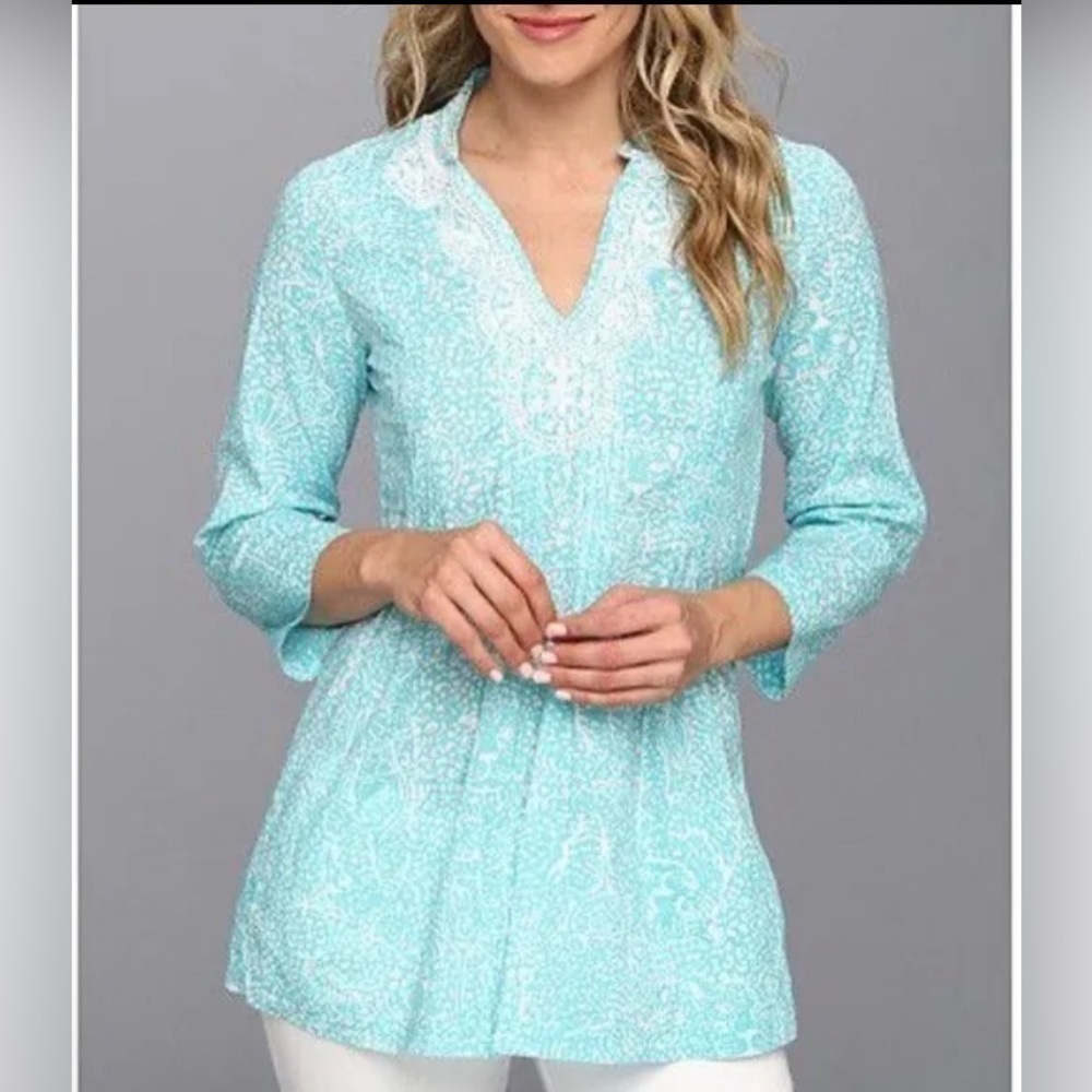 Lilly Pulitzer Sarasota beaded tunic. Shorely blue ice cake. EUC! Size small. - Picture 14 of 14